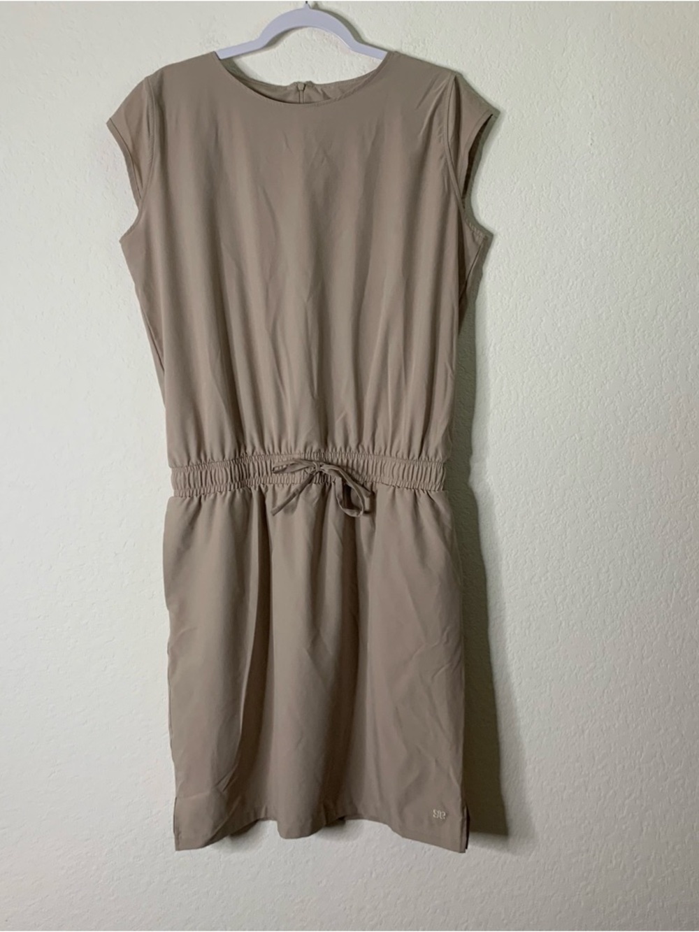 Albion Womens going places short sleeve back zip dress XL